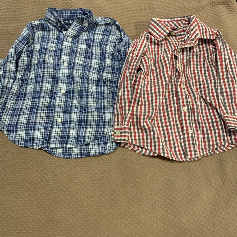 🚨2 size 3T toddler boy’s dress shirts